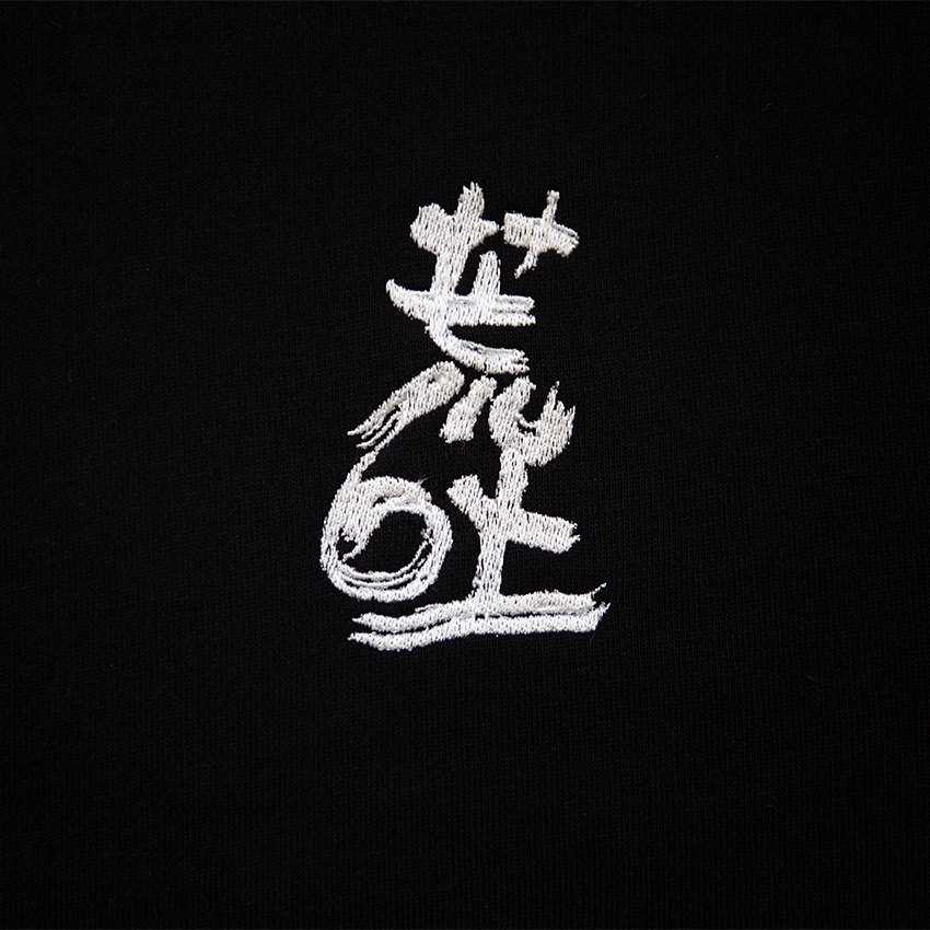 刺繡パーカー(ブラック)